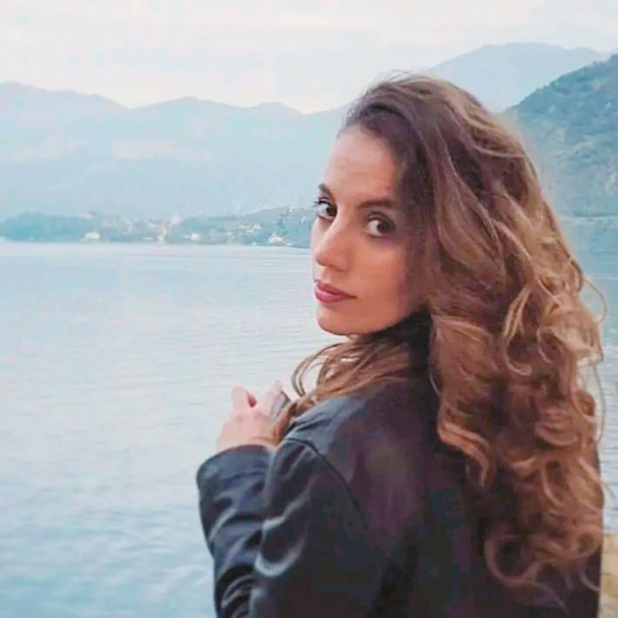 Τεχνητή νοημοσύνη: Οι κίνδυνοι, τα deepfakes και το «γδύσιμο» στο Διαδίκτυο