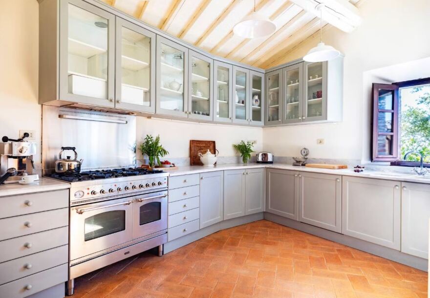 Ιταλία: Zευγάρι έψαχνε να αγοράσει σπίτι και στο τέλος πήρε μεσαιωνικό κάστρο - Δείτε φωτογραφίες