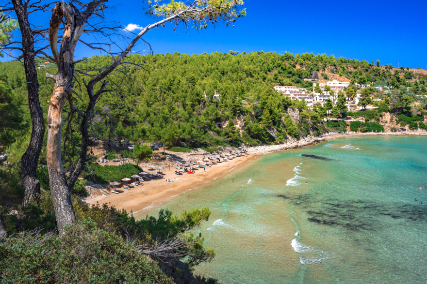Τα διεθνή ΜΜΕ εξυμνούν την Αλόννησο - «H βασίλισσα που σαγηνεύει τον ταξιδιώτη» 