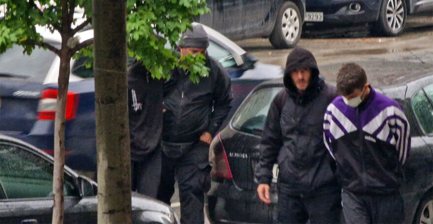 Θεσσαλονίκη: Γκράφιτι με φωτιά έκαναν οι δύο παρκουρίστες που έκαψαν δύο μαγαζιά