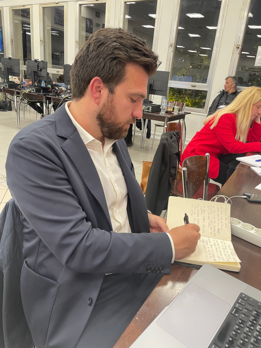 Εκλογές 2023 - Τι είδε ο ανταποκριτής κινεζικού καναλιού στο ντιμπέιτ των πολιτικών αρχηγών 