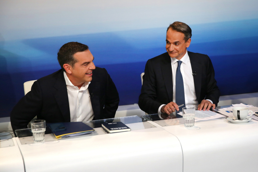 Εκλογές 2023 - Ντιμπέιτ: Η γκλίτσα του ΚΚΕ για τον Τσίπρα και η Παναγία γκέισα - Οι 7 ατάκες από την τηλεμαχία των αρχηγών