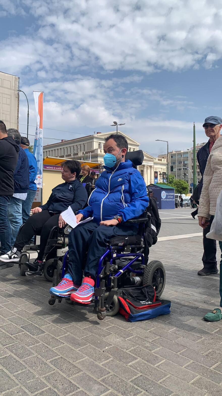 Μαθήματα μπότσια από τον Παραολυμπιονίκη Γρηγόρη Πολυχρονίδη στα παιδιά των ειδικών σχολείων του Πειραιά - Δείτε βίντεο 