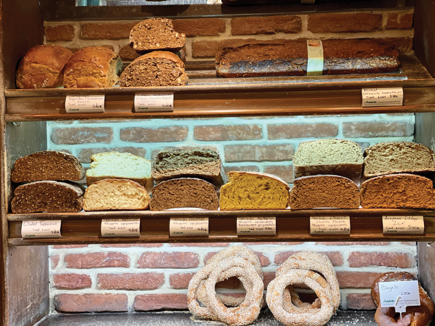 14 στάσεις στην Αθήνα για φρέσκο ψωμί, λαχταριστά τσουρέκια και αφράτα κρουασάν 
