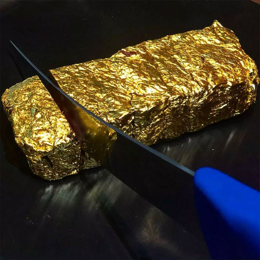 Eίναι πιο νόστιμη η χρυσή μπριζόλα του Salt Bae; H αλήθεια για τον βρώσιμο χρυσό