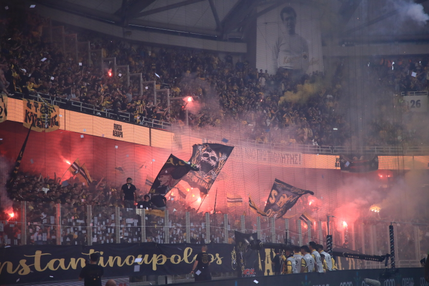  ΑΕΚ: Χιλιάδες οπαδοί έξω από την OPAP Arena για το παιχνίδι-τίτλου με τον Βόλο - Γιορτή μέσα στο γήπεδο 