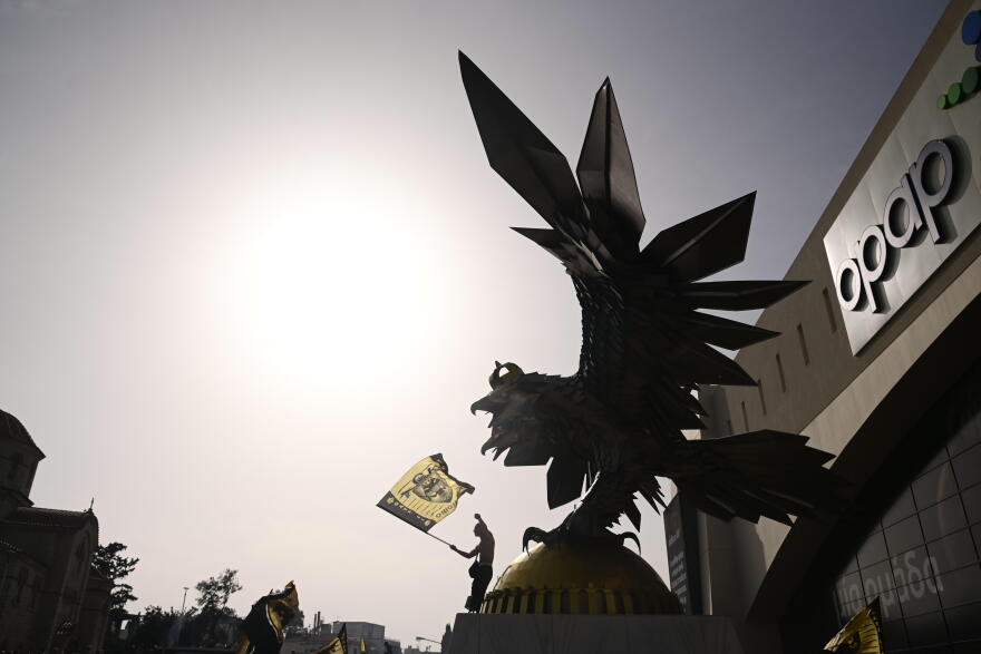  ΑΕΚ: Χιλιάδες οπαδοί έξω από την OPAP Arena για το παιχνίδι-τίτλου με τον Βόλο - Γιορτή μέσα στο γήπεδο 