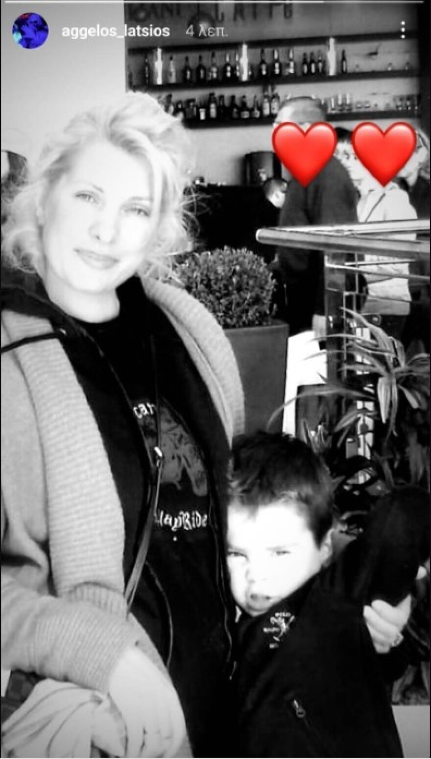 Άγγελος Λάτσιος: Η αδημοσίευτη φωτογραφία με την Ελένη Μενεγάκη από την παιδική του ηλικία