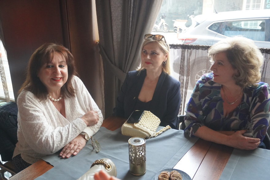 Σέβη Βολουδάκη: «Η δύναμη είναι γένους θηλυκού. Κάτι μοναδικό συμβαίνει στα Χανιά»