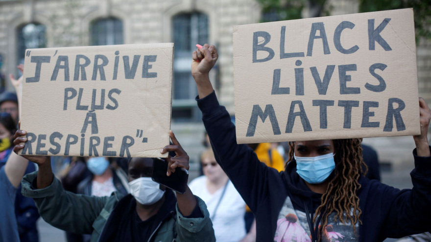 Η «woke» κουλτούρα, ο καταχρηστικός δικαιωματισμός, η «ετεροφοβία» και οι προκαταλήψεις