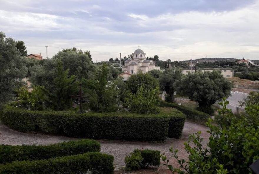 Μαίρη Αλεξοπούλου: Θα ταφεί στο Ησυχαστήριό της στο Κορωπί η τραγουδίστρια που έγινε μοναχή