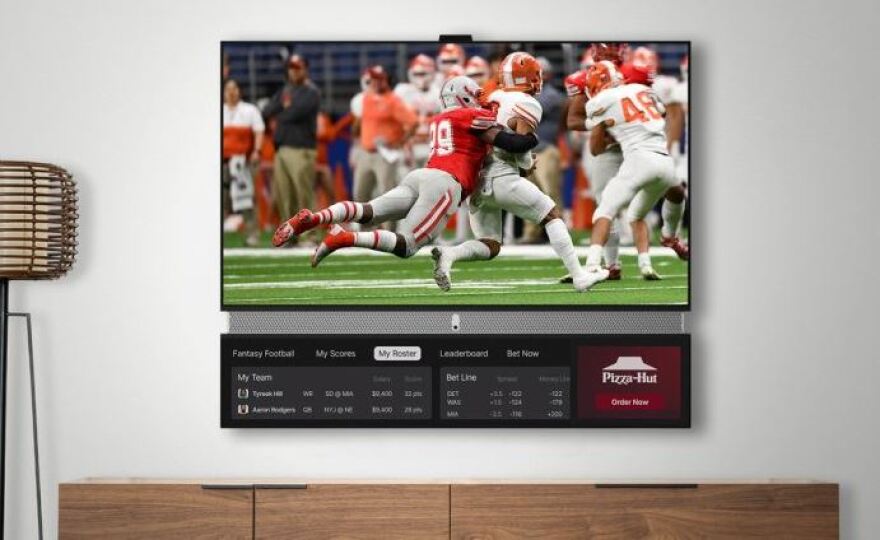 Telly: Η τηλεόραση που δίνεται δωρεάν αλλά σε… παρακολουθεί διαρκώς - Δείτε βίντεο