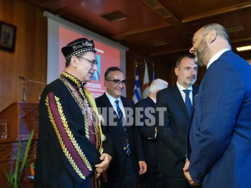 Επίτιμος διδάκτορας του Πανεπιστημίου της Πάτρας ο Άλμπερτ Μπουρλά