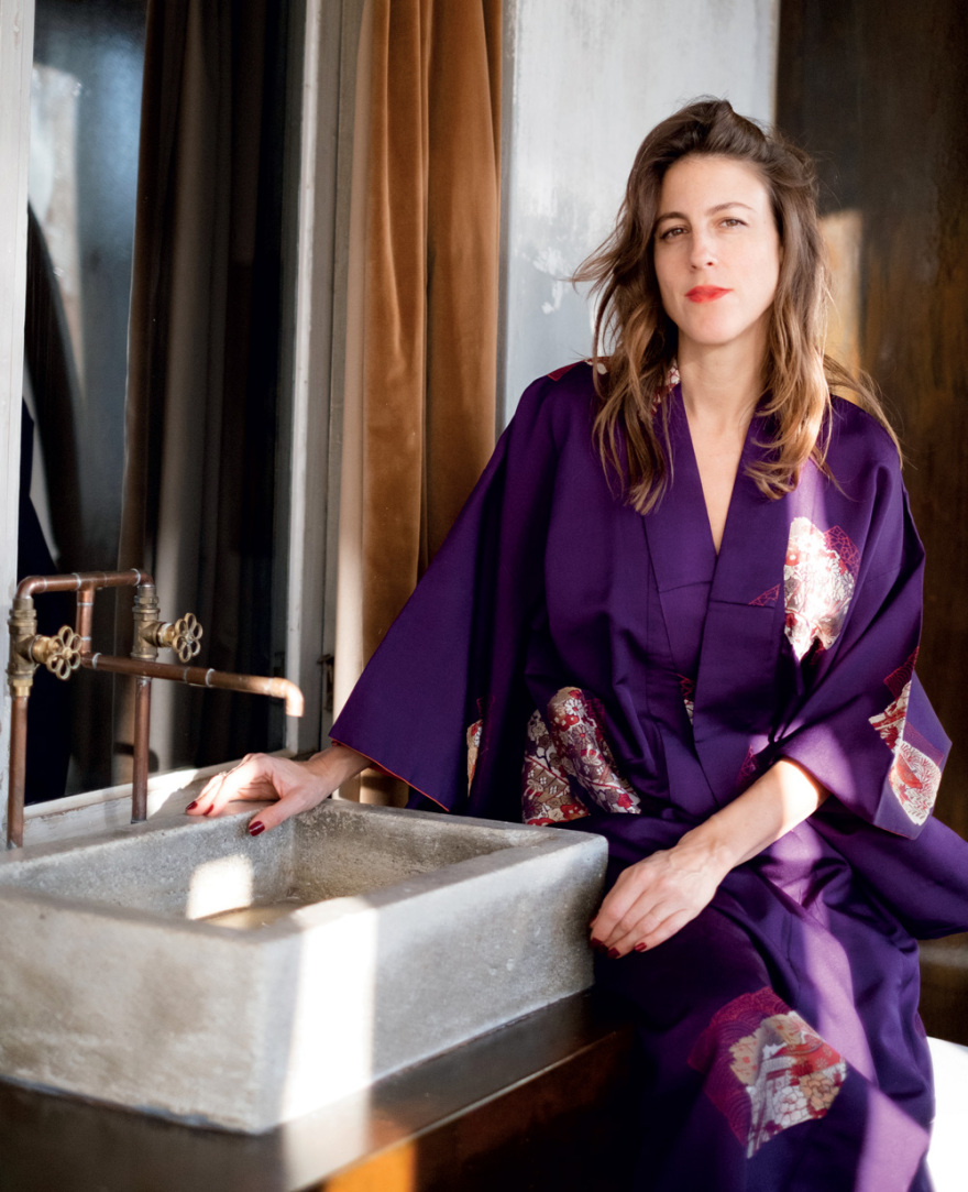 «Νέα ζωή» για ένα κτίριο του ’20 και ένα του ’50 σε Κολωνάκι και Ψυρρή 