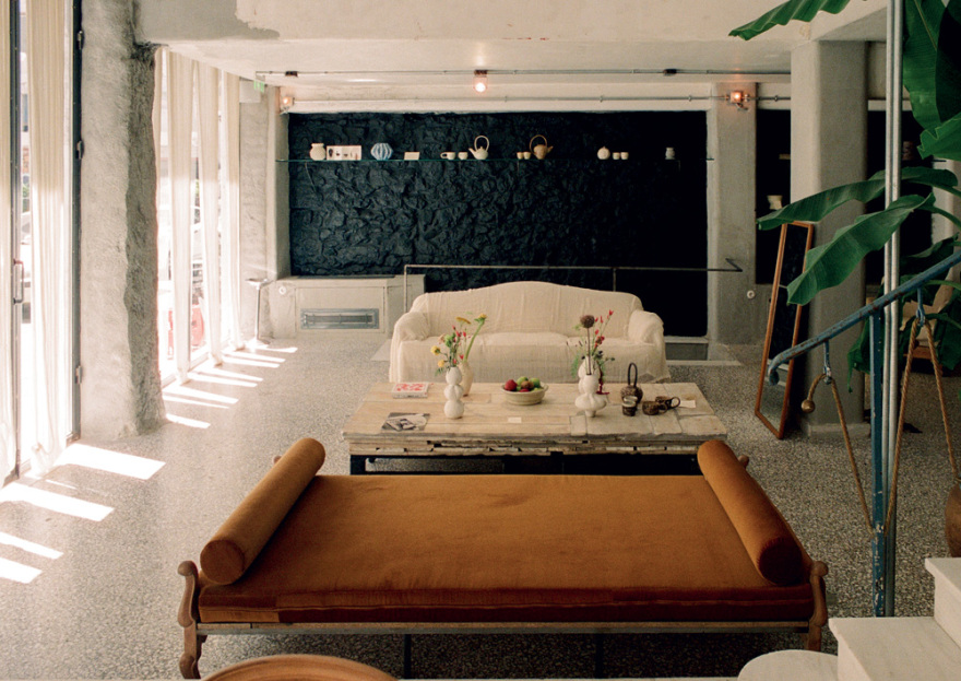 «Νέα ζωή» για ένα κτίριο του ’20 και ένα του ’50 σε Κολωνάκι και Ψυρρή 