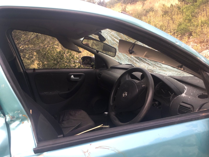 Σχιστό: Πήγαμε να αποφύγουμε μια αλεπού και πέσαμε στον γκρεμό, λέει επιβάτης του αυτοκινήτου