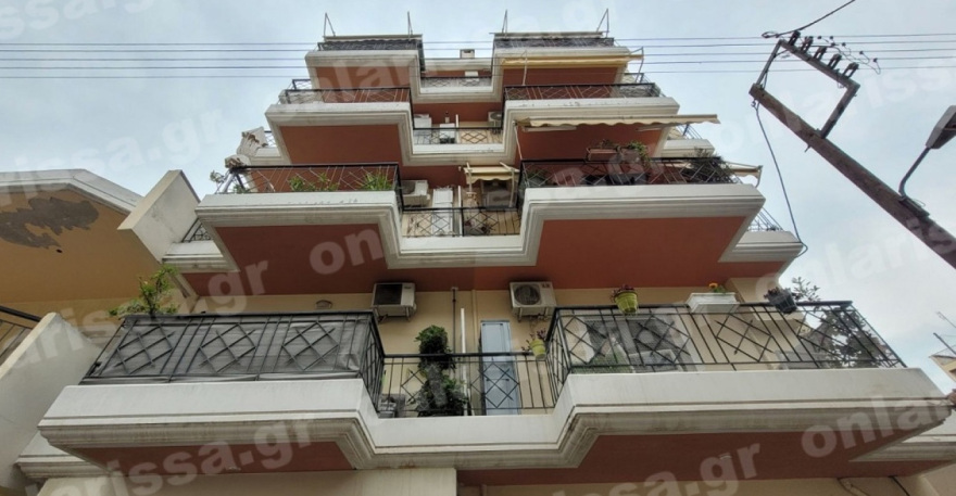 Λάρισα: Εκτός κινδύνου νοσηλεύεται η 13χρονη που έπεσε από τον 3ο όροφο - Ελαφρά τραυματίας ο πατέρας της