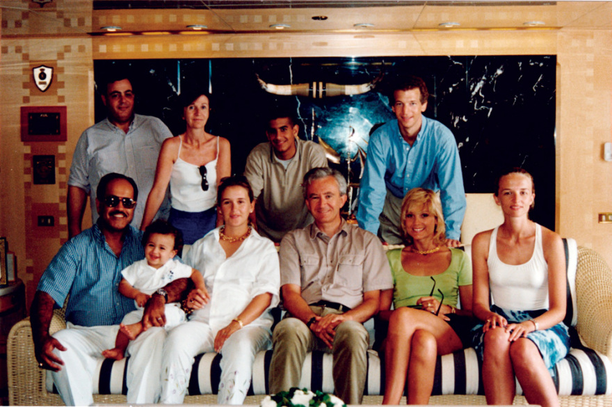 Το μονόπετρο της Ελίζαμπεθ Τέιλορ, οι διάσημοι φίλοι και τα ξέφρενα πάρτυ: Ο Τέρρυ Σταματάρης θυμάται