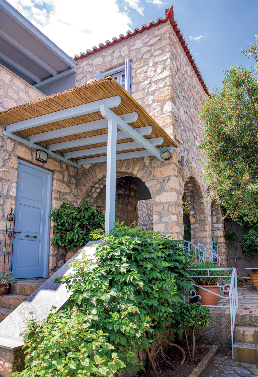 Ντένη Βαχλιώτη: Στο καταφύγιο της ατόφιας αρχοντιάς