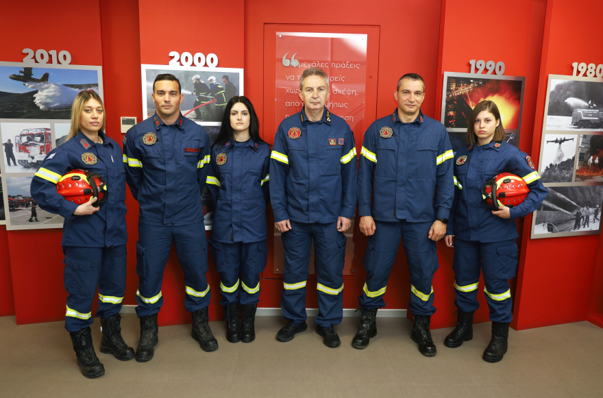 Δωρεά από τα Ιδρύματα Ιωάννη Σ. Λάτση και Αθηνάς Ι. Μαρτίνου σε 3.000 εθελοντές πυροσβέστες 