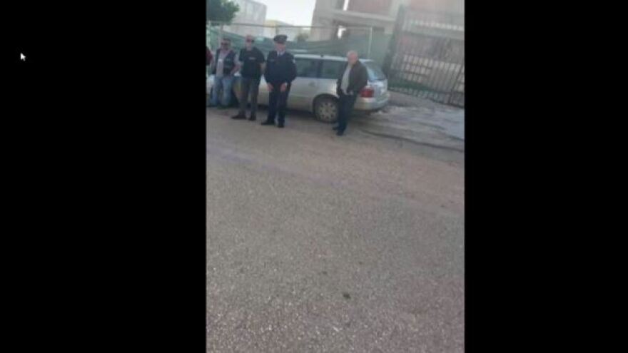 Φρέντι Μπελέρης - Χειμάρρα: «Μου γκρεμίζουν το σπίτι γιατί τον υποστηρίζω», λέει Έλληνας ομογενής 