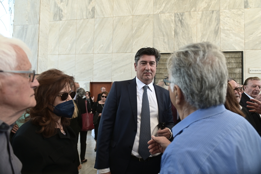 Θανάσης Τσούρας: Το τελευταίο «αντίο» στο ιστορικό στέλεχος του ΠΑΣΟΚ 