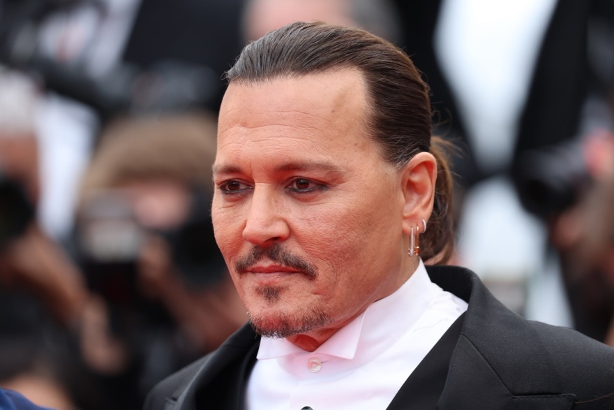 Τζόνι Ντεπ: Αρνήθηκε να πάει στα πάρτι του Φεστιβάλ των Καννών για «να είναι εκατό τοις εκατό αφοσιωμένος στην επόμενη μέρα»