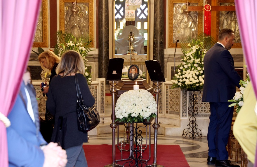 Γιάννης Βογιατζής: Με τραγούδια του, τον αποχαιρέτησαν - Δείτε βίντεο και φωτογραφίες 