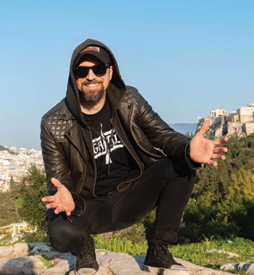 Εκλογές 2023 - Ο Κυριάκος Μητσοτάκης απαντά σε 16 καθηγητές, συγγραφείς και καλλιτέχνες