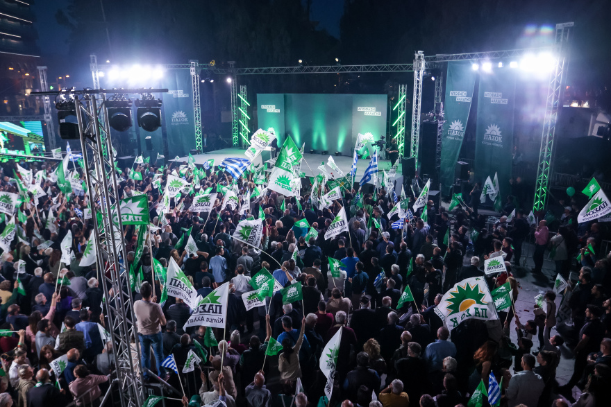 Εκλογές 2023: Με αισιοδοξία για ένα ισχυρό διψήφιο ποσοστό έκλεισε την προεκλογική μάχη ο Ανδρουλάκης