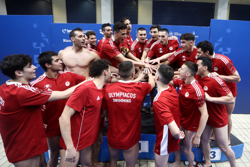  Ολυμπιακός: Πρωταθλητής Ελλάδας για 64η φορά στην κολύμβηση - Δείτε βίντεο και φωτογραφίες 