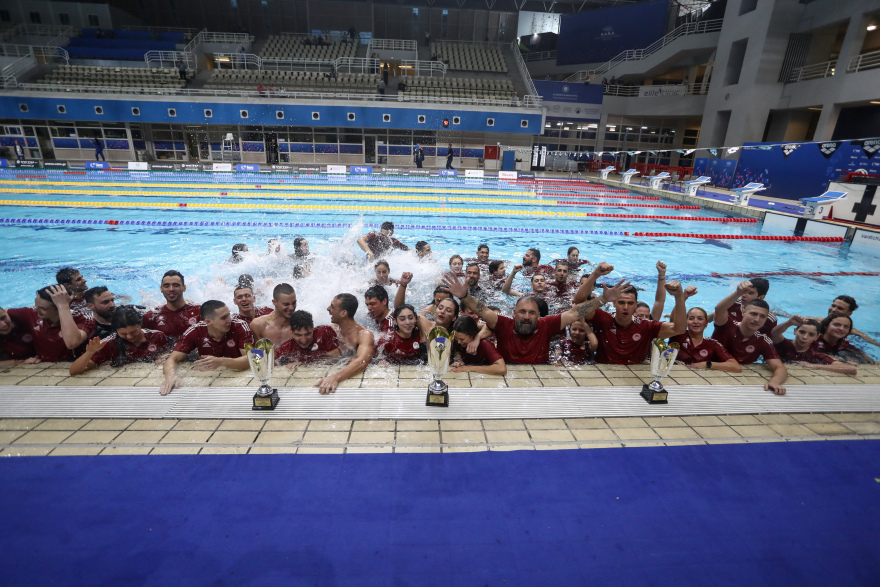  Ολυμπιακός: Πρωταθλητής Ελλάδας για 64η φορά στην κολύμβηση - Δείτε βίντεο και φωτογραφίες 