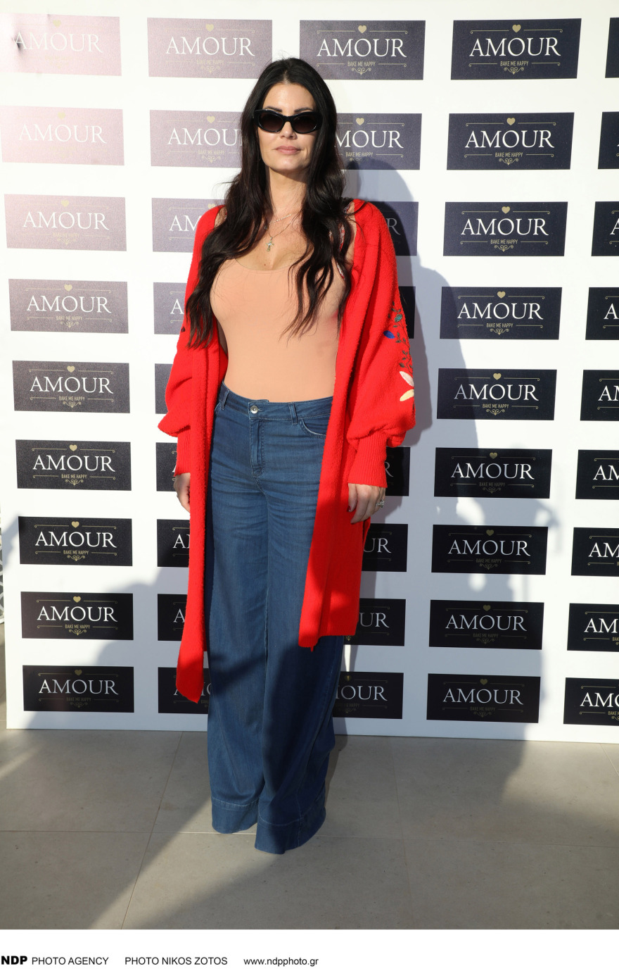 Μαρία Κορινθίου: «Όταν ανέβηκα στη ζυγαριά και είδα τα κιλά που είχα πάρει, είδα ουσιαστικά ό, τι τοξικό είχα μαγνητίσει»