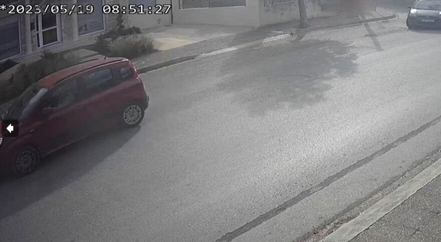 Θρίλερ με την εξαφάνιση 56χρονης στο Μαρούσι - Τι λέει ο γιος της για τη συμπεριφορά της πριν χαθούν τα ίχνη της