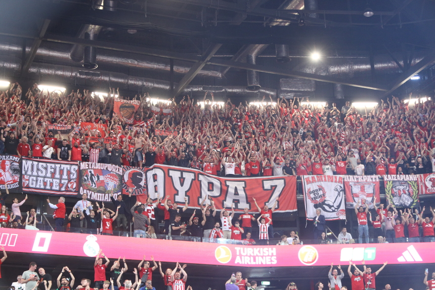 Ολυμπιακός: Κυρίαρχος ο λαός των Πειραιωτών στην αρένα του Κάουνας - Δείτε βίντεο και φωτογραφίες