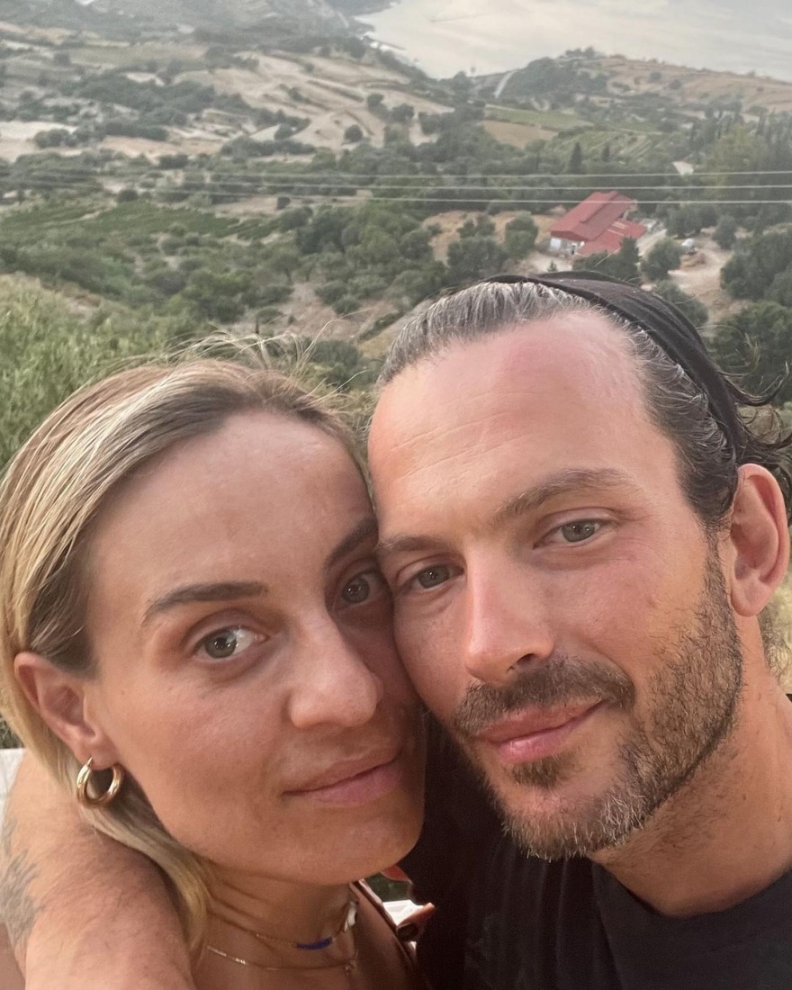 Ελεονώρα Μελέτη - Θοδωρής Μαροσούλης: Έξι χρόνια μαζί - «Με αποδέχεται όπως είμαι»