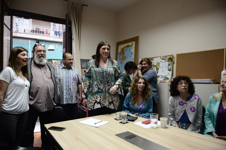 Εκλογές 2023 - Πλεύση Ελευθερίας: Πανηγυρισμοί στο «στρατόπεδο» της Ζωής Κωνσταντοπούλου