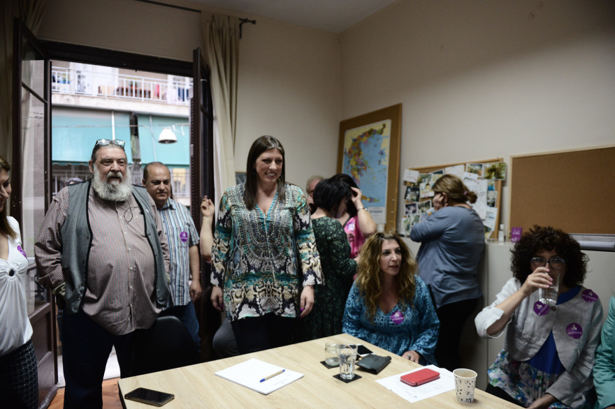 Εκλογές 2023 - Πλεύση Ελευθερίας: Πανηγυρισμοί στο «στρατόπεδο» της Ζωής Κωνσταντοπούλου