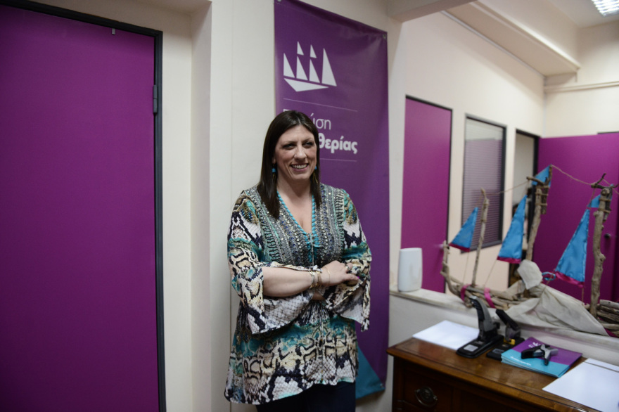 Εκλογές 2023 - Πλεύση Ελευθερίας: Πανηγυρισμοί στο «στρατόπεδο» της Ζωής Κωνσταντοπούλου