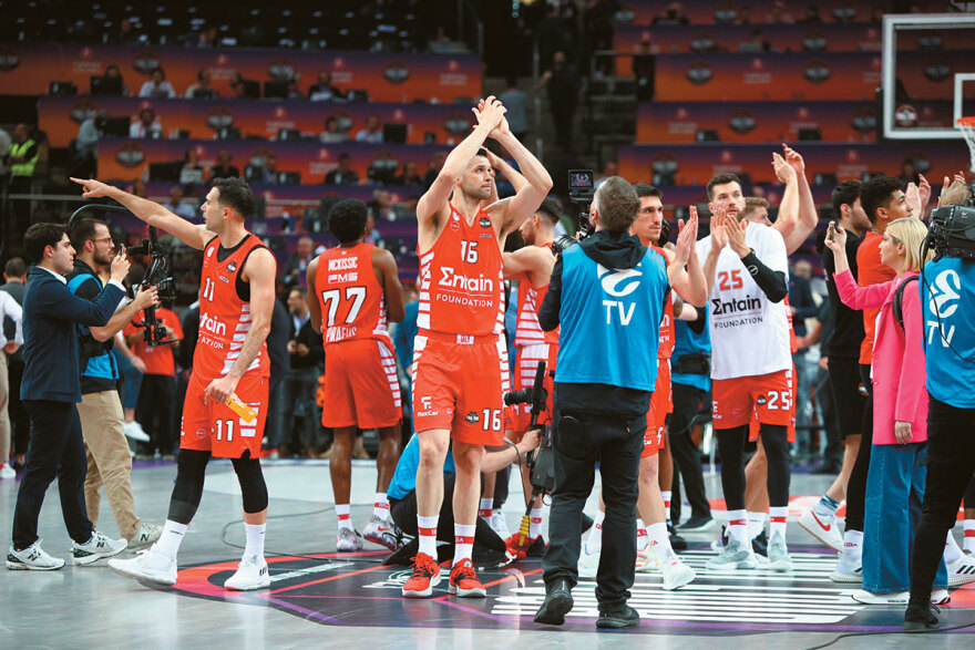 Ολυμπιακός - Ρεάλ: O κατά συρροήν... MVP Βεζένκοβ οδήγησε τον θρυλο στον τελικό