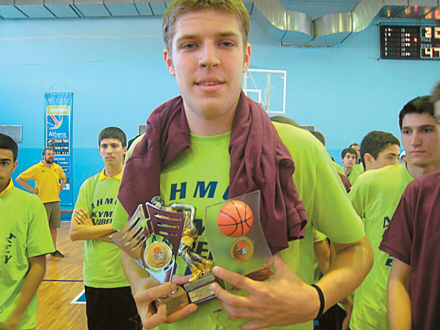 Ολυμπιακός - Ρεάλ: O κατά συρροήν... MVP Βεζένκοβ οδήγησε τον θρυλο στον τελικό