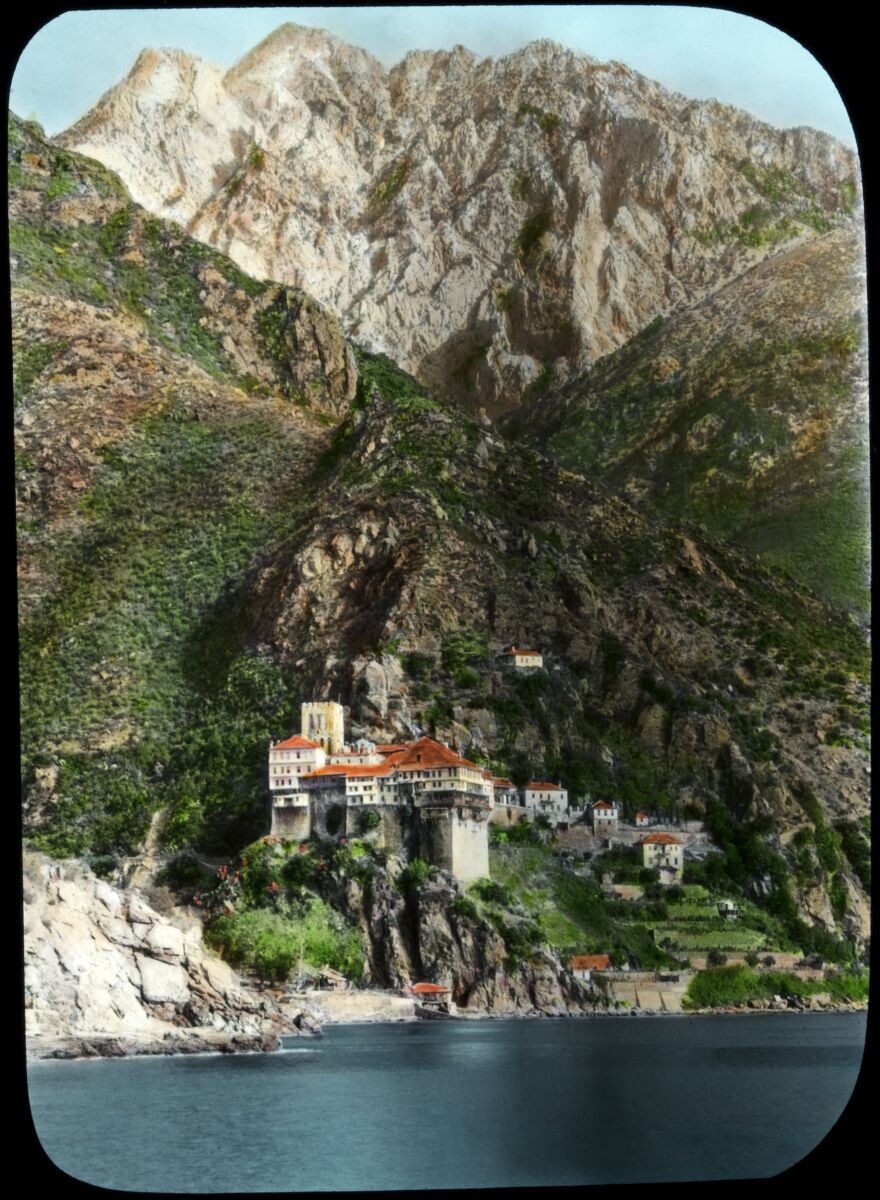 Πανεπιστήμιο Πρίνστον: Σπάνιες φωτογραφίες από Άγιο Όρος και Μετέωρα ήταν κρυμμένες επί... 95 χρόνια σε βαρέλι