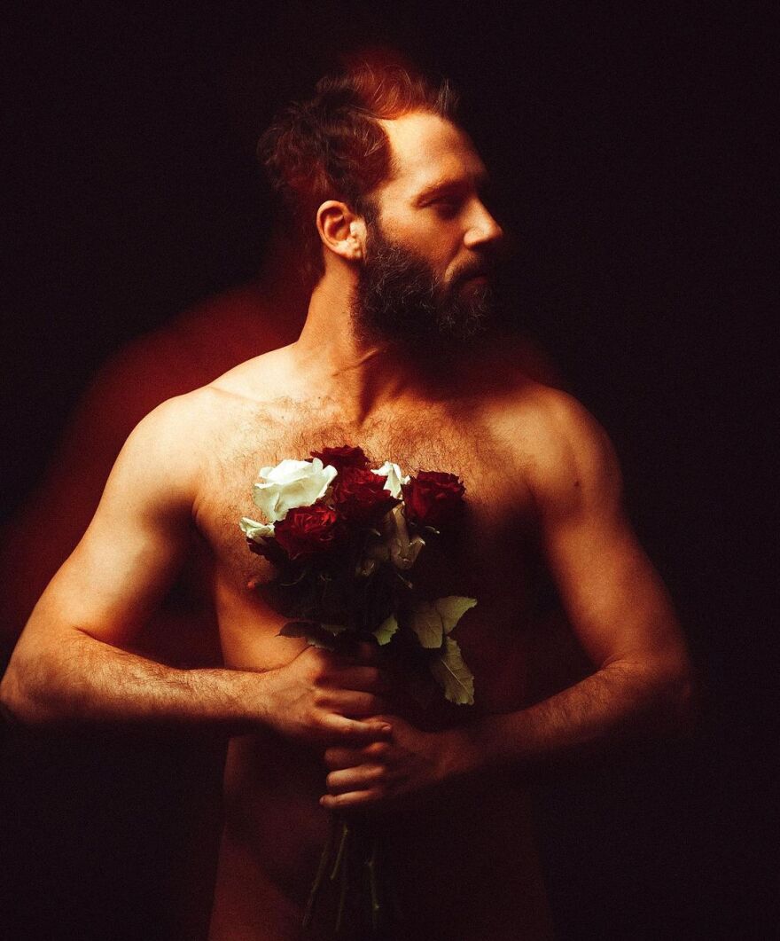 Αντίνοος Αλμπάνης: «Είμαι ακόμα όρθιος, καλύτερα από ποτέ»