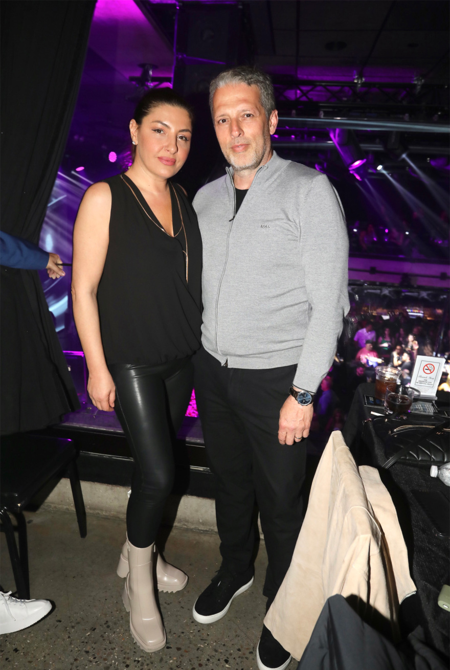 Έλενα Παπαρίζου-Ανδρέας Καψάλης: Ερωτευμένοι στη Νέα Υόρκη - Δείτε φωτογραφίες