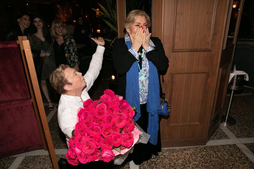  Μαρινέλλα: Φωτογραφίες από το πάρτι - έκπληξη για τα γενέθλιά της 