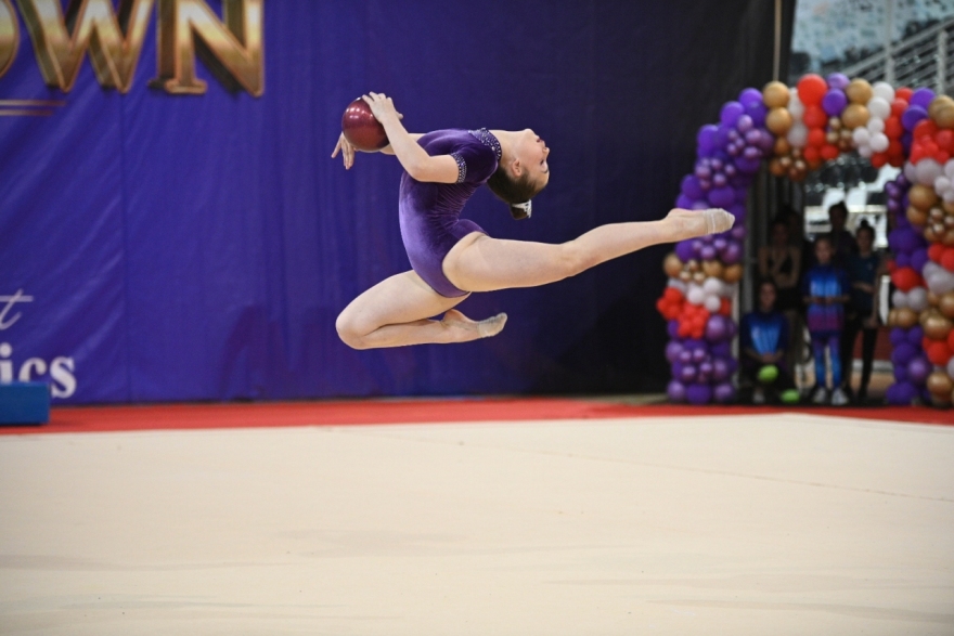 Εντυπωσίασε το 5ο Διεθνές Τουρνουά Ρυθμικής Γυμναστικής Royal Crown