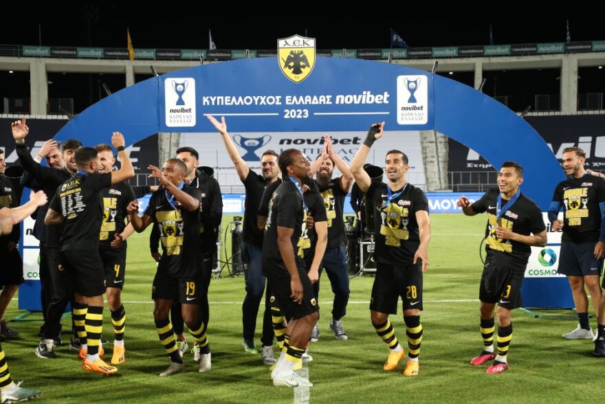 Τελικός Κυπέλλου: Οι έξαλλοι πανηγυρισμοί των παικτών της ΑΕΚ