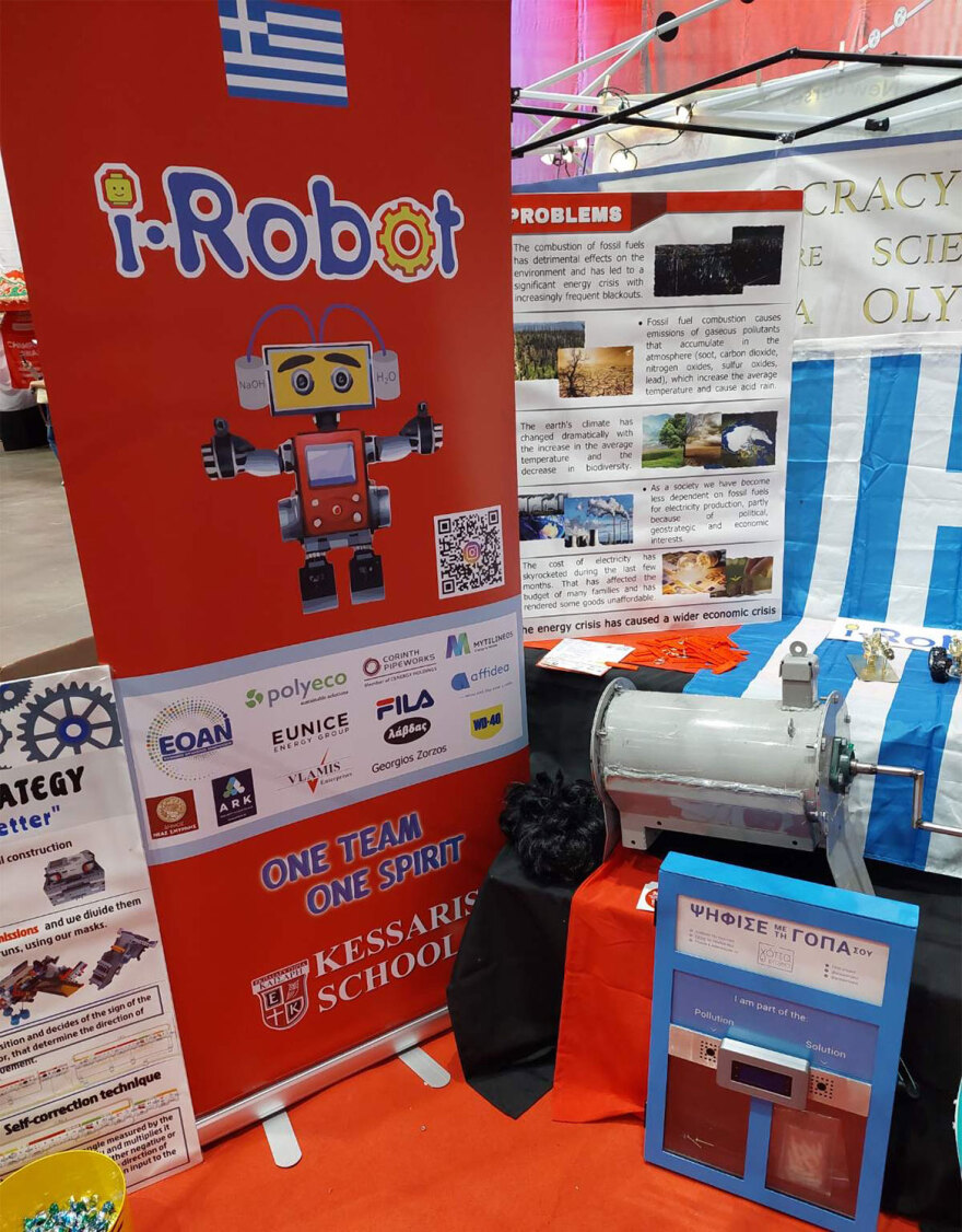 Η iRobot 2η στον κόσμο στον Παγκόσμιο Διαγωνισμό Ρομποτικής της First Lego League