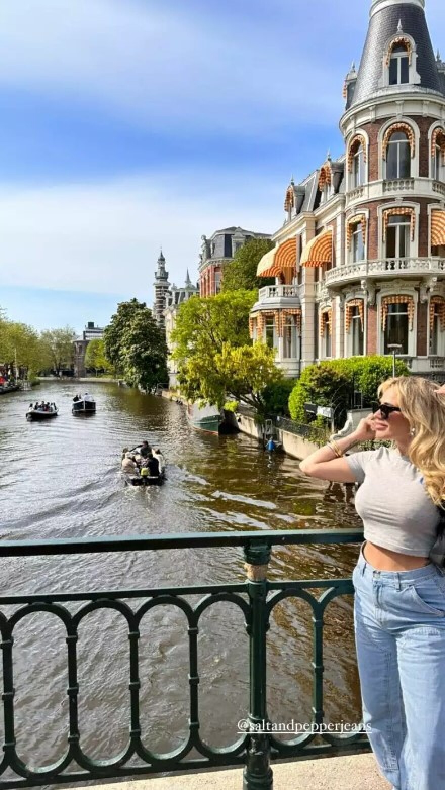 Κόνι Μεταξά: Απόδραση στο Άμστερνταμ με τις φίλες της