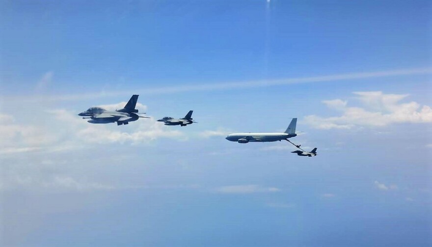 Υπουργείο Άμυνας: Βίντεο και φωτογραφίες από τη συνεκπαίδευση ελληνικών F-16 με αεροσκάφη του Ισραήλ 